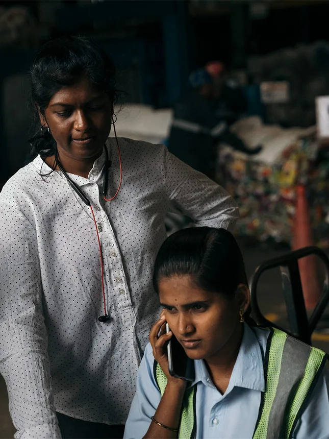 Two women working (Photo)